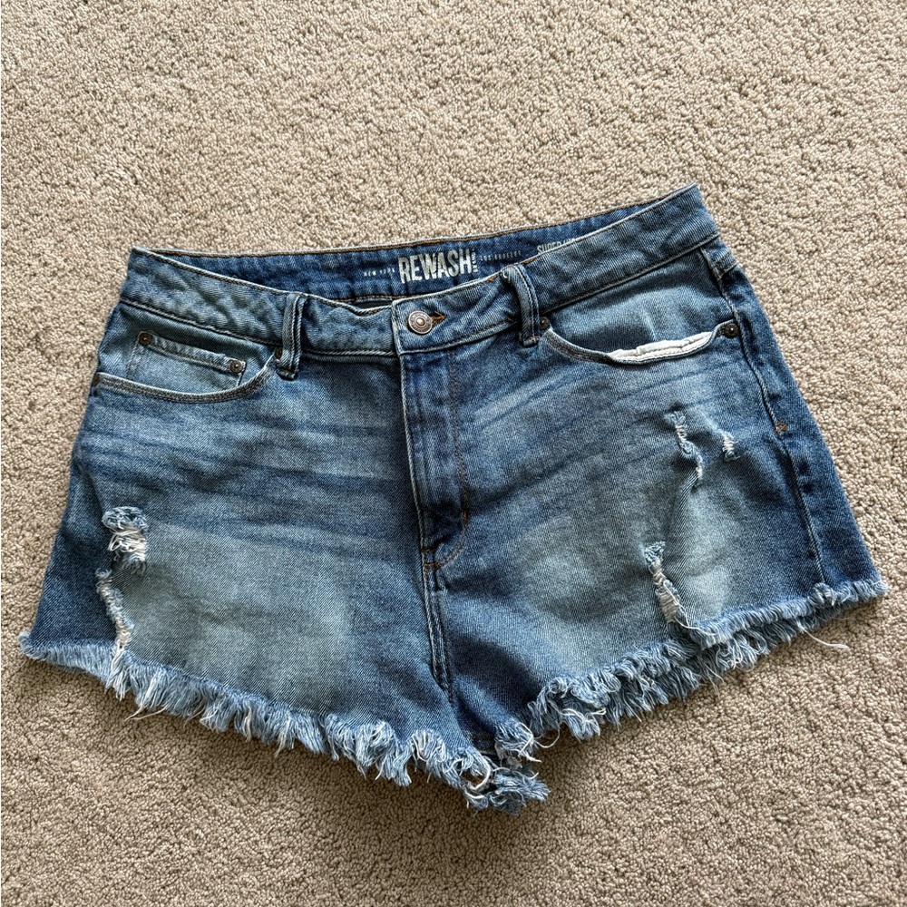 Rewash Women's Denim Shorts. Size 12 or 31 waist.